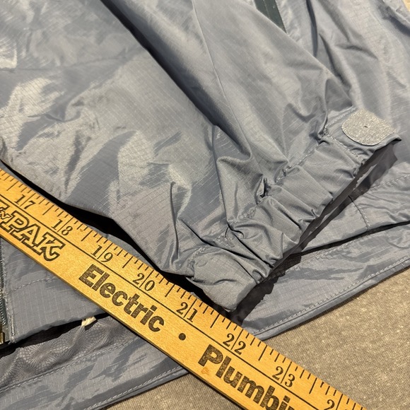 Patagonia Women's Rain Shadow Jacket Blue Large NOS New With Tags - Picture 9 of 9